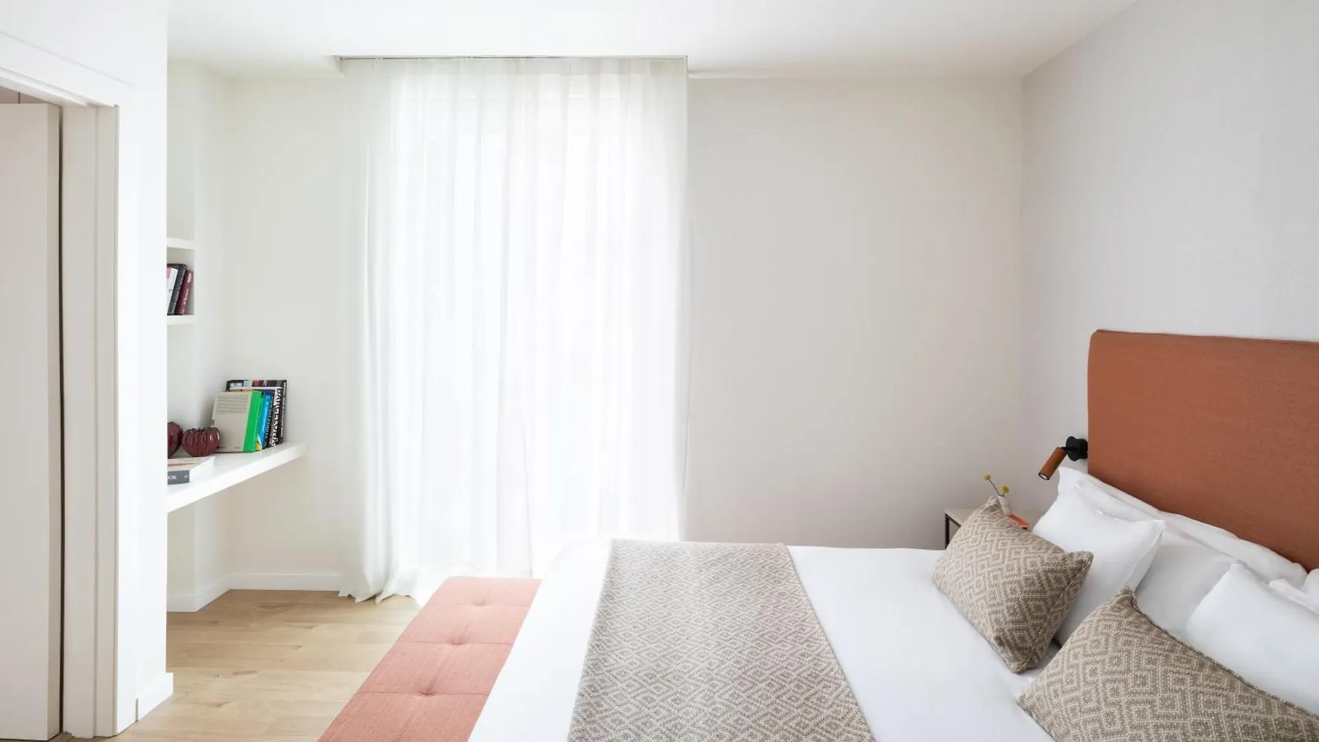Murmuri Residence Concepcio Barcelona 0*,